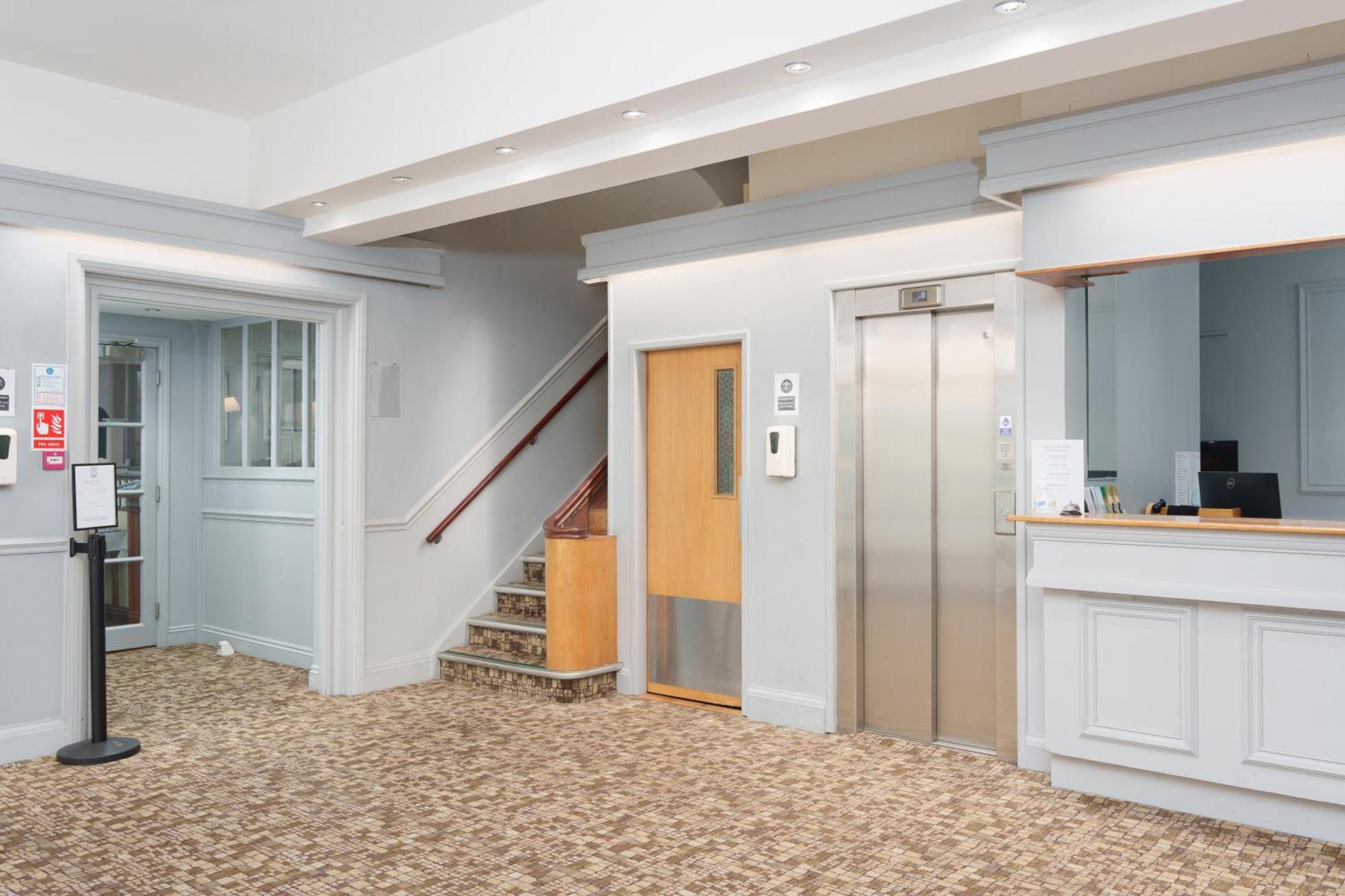 Trouville Hotel By Compass Hospitality Sandown Exterior foto