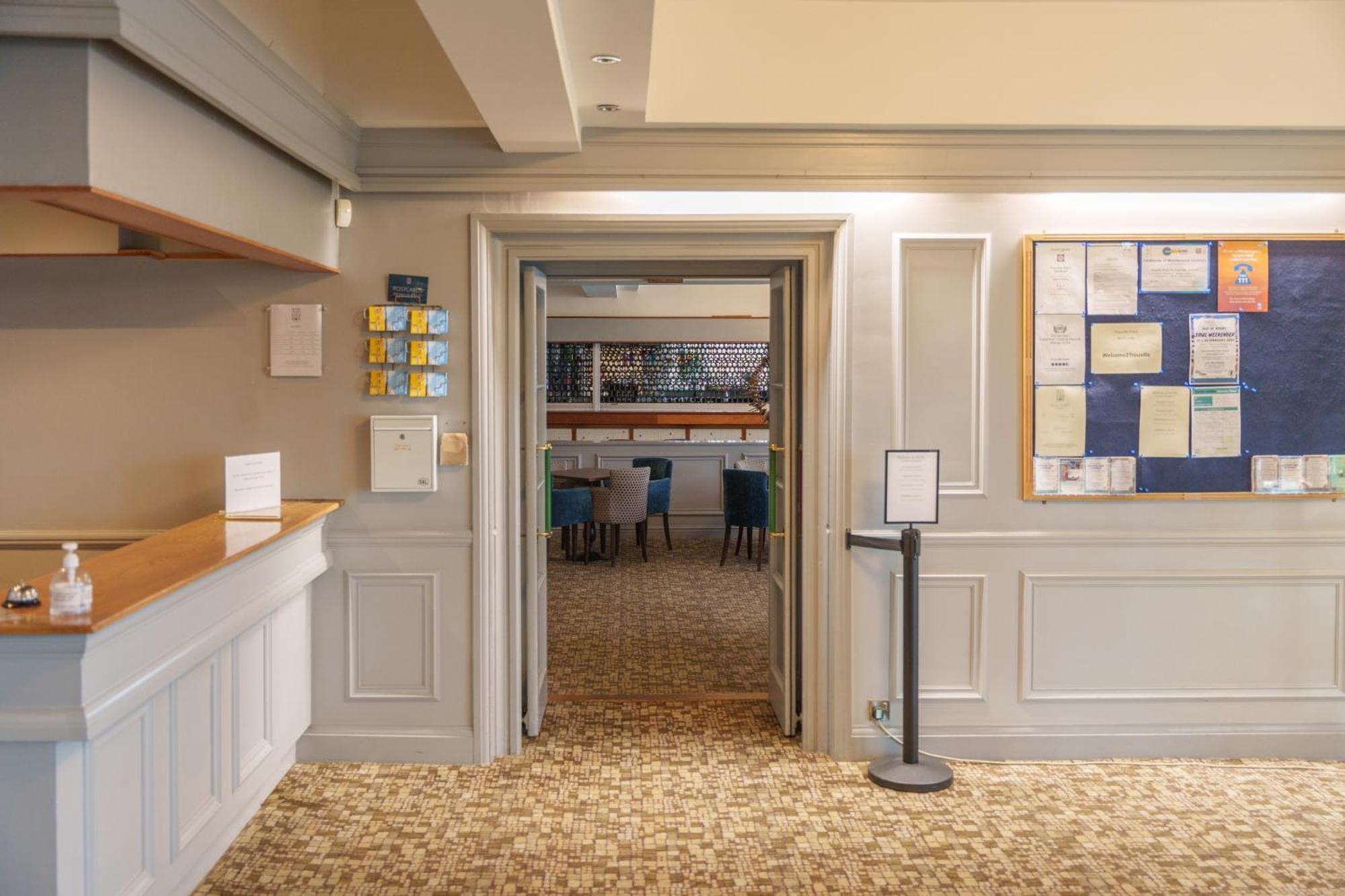 Trouville Hotel By Compass Hospitality Sandown Exterior foto