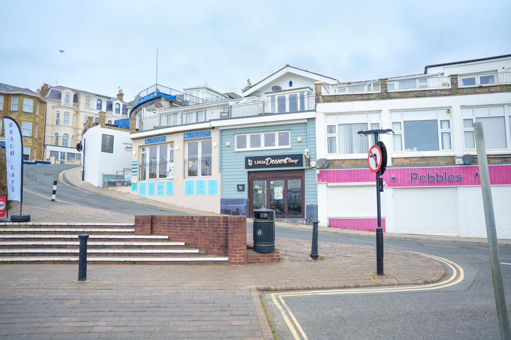 Trouville Hotel By Compass Hospitality Sandown Exterior foto
