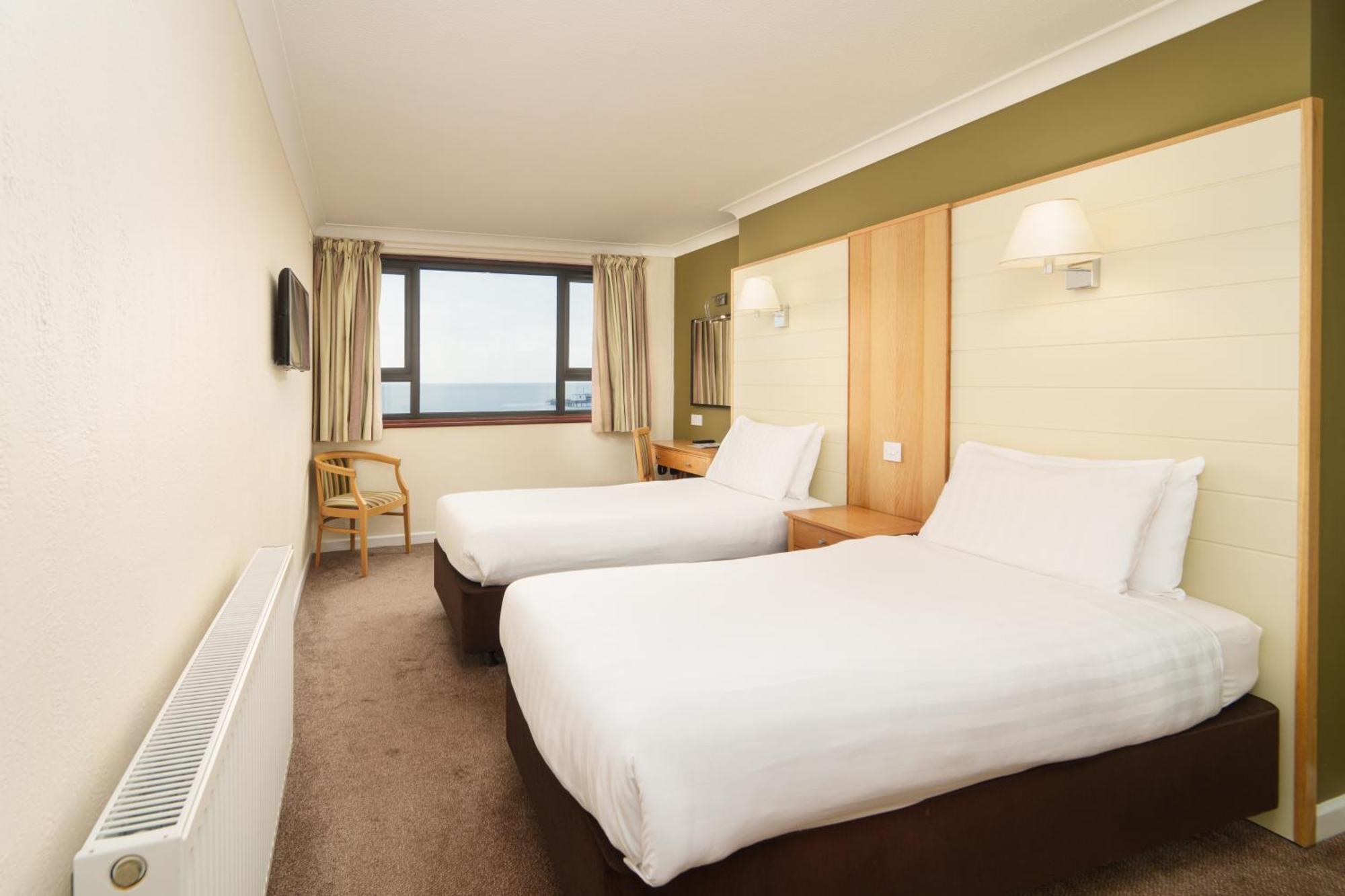 Trouville Hotel By Compass Hospitality Sandown Exterior foto